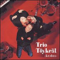 Trio Tyket - Kudos lyrics