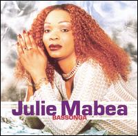 Julie Mabea - Bassonga lyrics