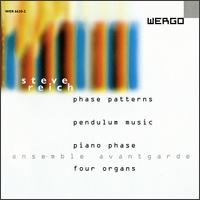 Steve Reich - Phase Patterns/Pendulum Music/Piano Phase/Four Organs lyrics