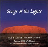 Toronto Children's Chorus - Songs of the Lights [live] lyrics