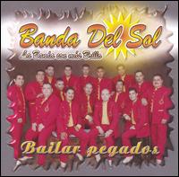 Banda del Sol - Bailar Pegados lyrics