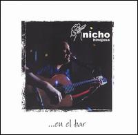 Nicho Hinojosa - En el Bar lyrics