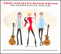 Trio Newumann Sings Swing - Scandinavian Swing lyrics