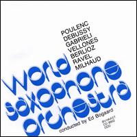World Saxophone Orchestra - World Saxophone Orchestra lyrics