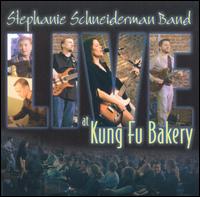 Stephanie Schneiderman - Live at Kung Fu Bakery lyrics