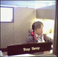 Troy Taroy - Employee of the Month lyrics